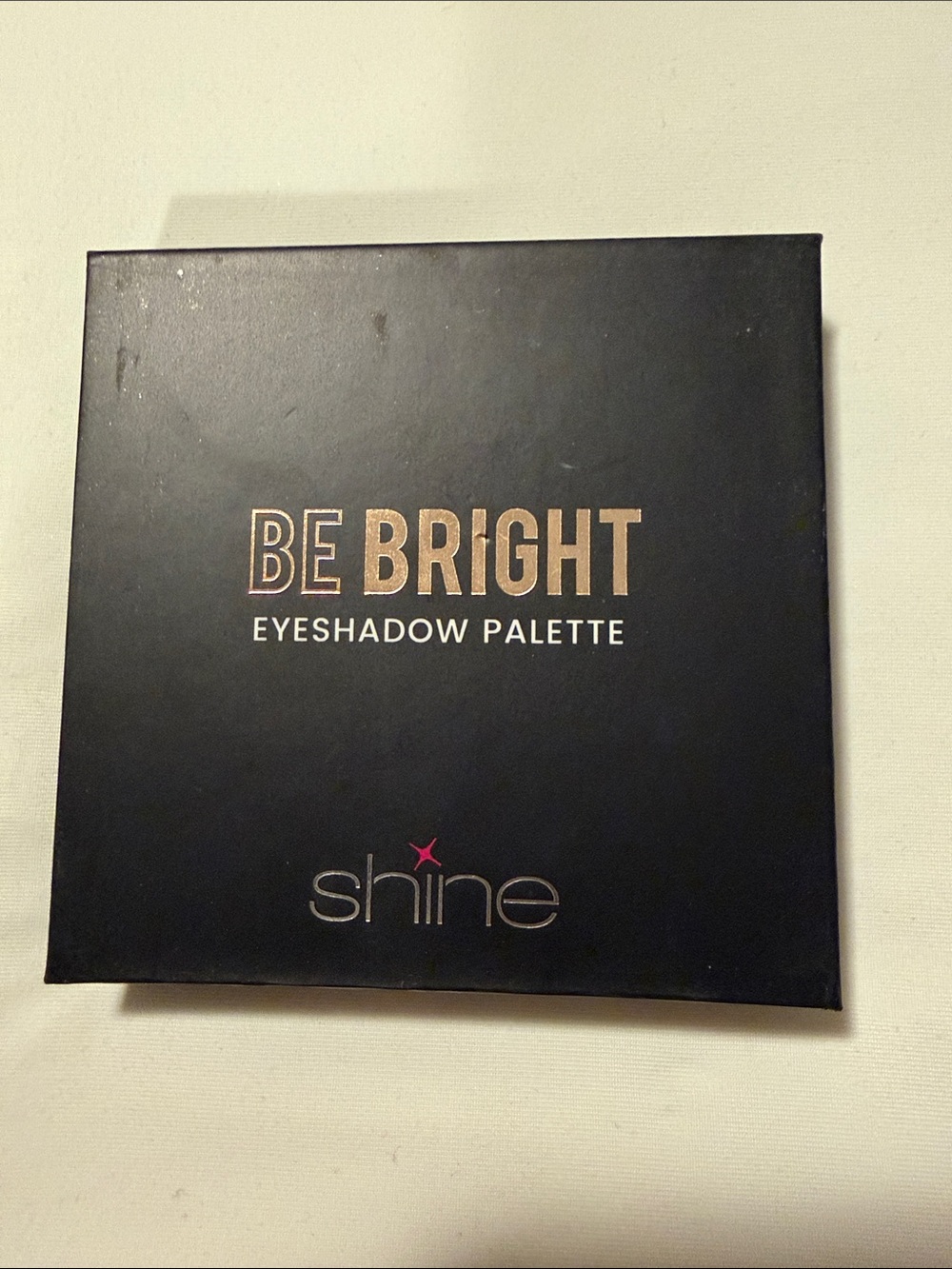 Be Bright Eyeshadow Palette — Black
